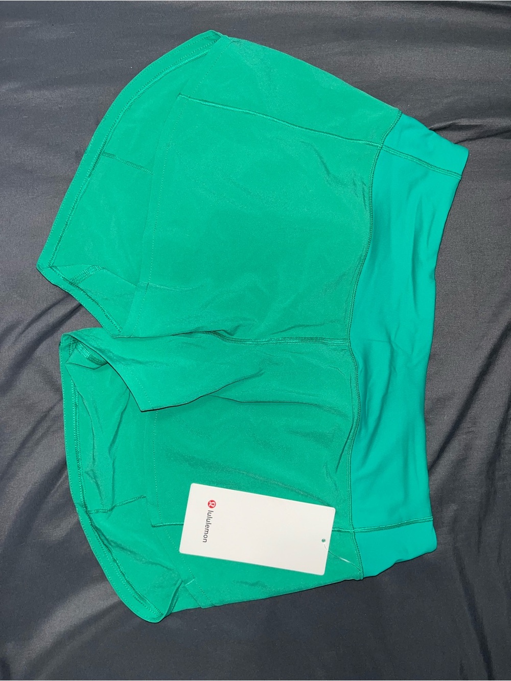 NWT Lululemon Kelly Green Speed Up Shorts
